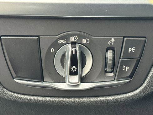 Used 2023 BMW X3 xDrive30i w/ Premium Package image 21