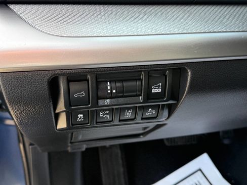 Used 2019 Subaru Outback 2.5i Premium image 10