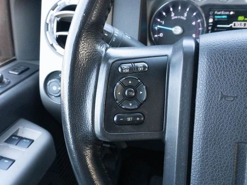 Used 2015 Ford F250 Lariat w/ Lariat Ultimate Package AWD/4WD image 29