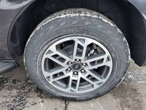 New 2026 Ford Expedition Active image 39