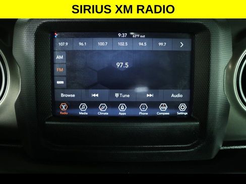 Used 2022 Jeep Wrangler Unlimited Sport AWD/4WD image 3