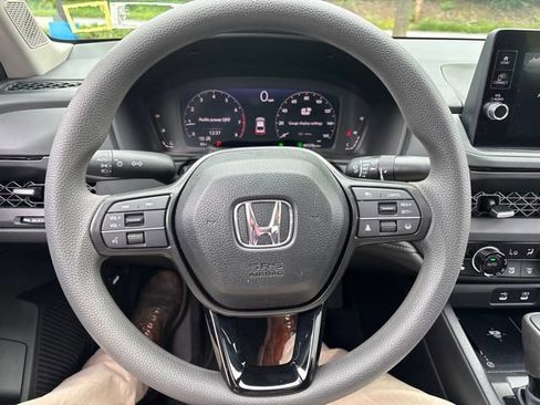 Used 2026 Honda Accord SE image 15