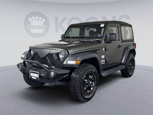 Used 2019 Jeep Wrangler Sport image 1