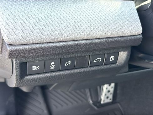 New 2026 Toyota Camry SE FWD image 11