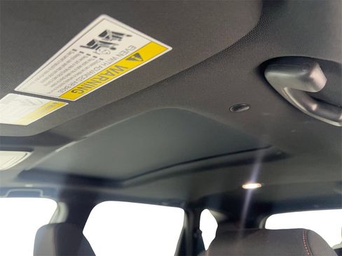 Used 2025 Honda CR-V Sport image 72