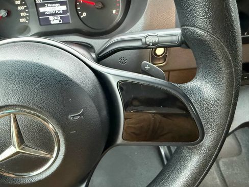 Used 2019 Mercedes-Benz Sprinter 144 image 44
