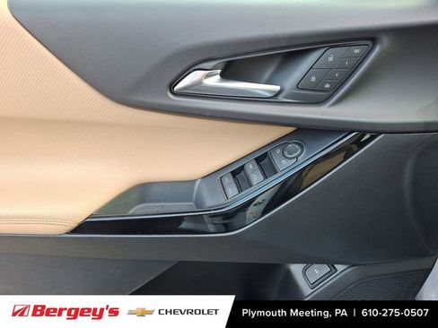 New 2026 Chevrolet Equinox ACTIV w/ Convenience Package III image 8