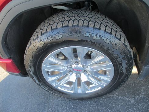 Certified 2023 GMC Sierra 1500 Denali image 13