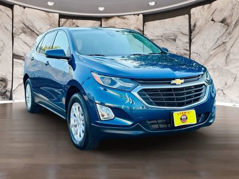 Used 2020 Chevrolet Equinox LT image 3