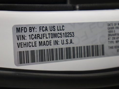 Used 2021 Jeep Grand Cherokee Trailhawk w/ Trailhawk Luxury Group AWD/4WD image 42