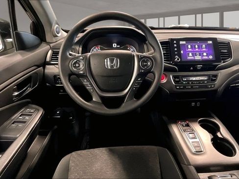 Used 2021 Honda Ridgeline Sport image 10