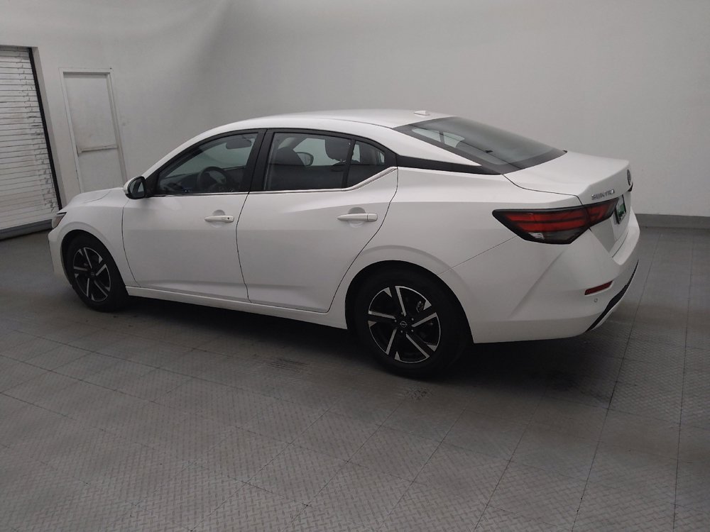 Used 2025 Nissan Sentra SV FWD image 3