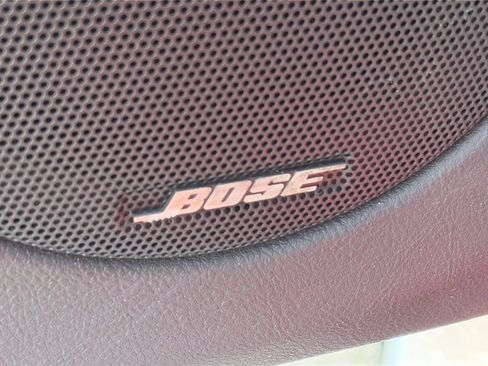Used 2004 Chevrolet SSR w/ Preferred Equipment Group RWD image 18