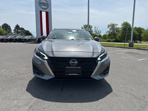 Certified 2023 Nissan Altima 2.5 SV AWD/4WD image 10