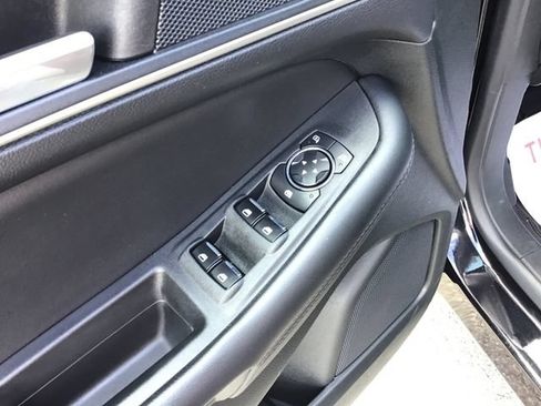 Used 2023 Ford Edge SEL w/ Convenience Package AWD/4WD image 11