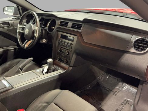 Used 2013 Ford Mustang Coupe image 20