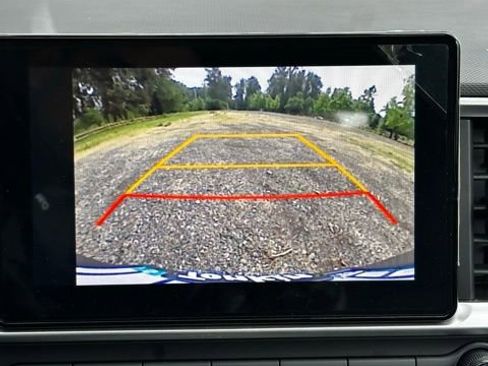Certified 2025 Hyundai Venue SEL FWD image 26