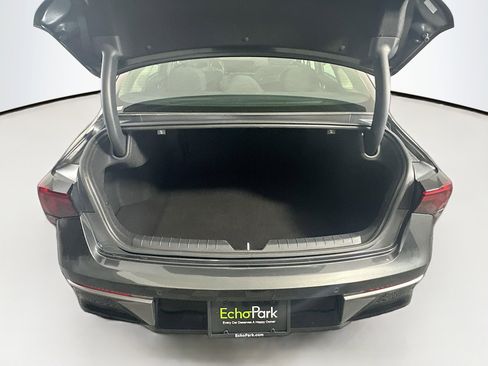 Used 2025 Kia K5 LXS image 29
