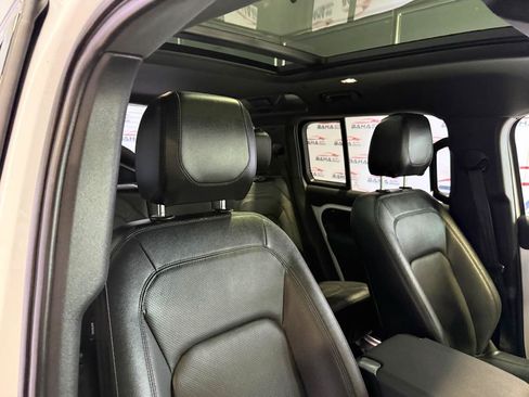 Used 2023 Land Rover Defender 110 S AWD/4WD image 78