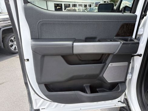 Used 2021 Ford F150 Lariat AWD/4WD image 12