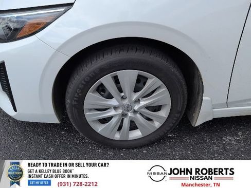 Used 2025 Nissan Sentra S w/ Lighting Package FWD image 4
