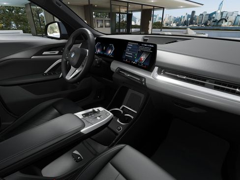 New 2026 BMW X2 xDrive28i image 14