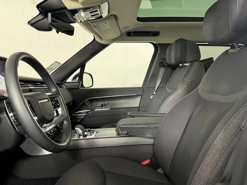Used 2023 Land Rover Range Rover First Edition AWD/4WD image 4