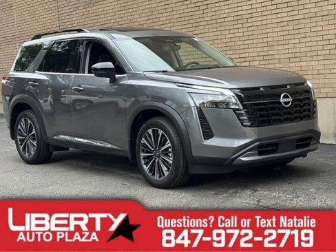 New 2026 Nissan Pathfinder Platinum AWD/4WD image 1