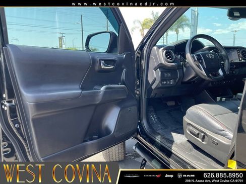 Used 2021 Toyota Tacoma TRD Pro AWD/4WD image 13