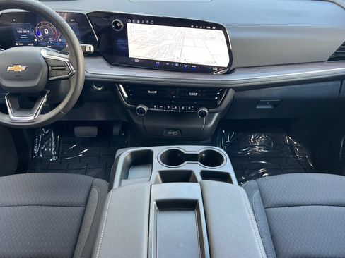 Used 2026 Chevrolet Tahoe 4WD image 18