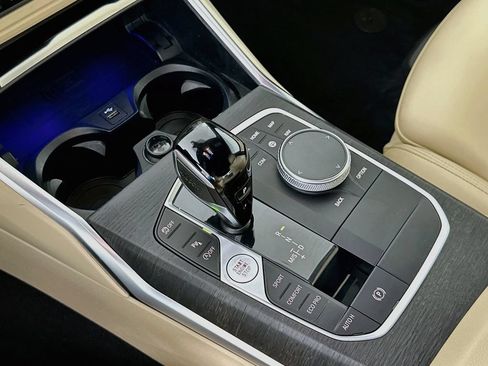 Used 2022 BMW 330i Sedan RWD image 17