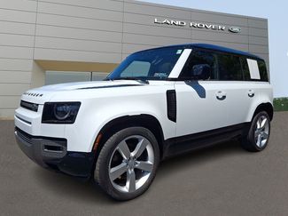 Used 2025 Land Rover Defender 110 X-Dynamic SE AWD/4WD video 1