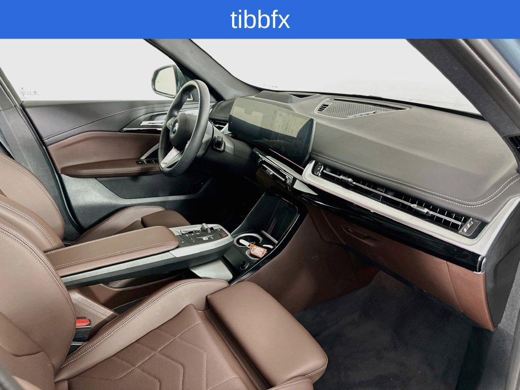Used 2025 BMW X1 xDrive28i AWD/4WD image 33