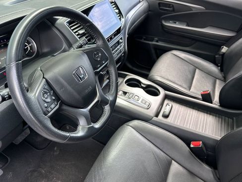 Used 2023 Honda Passport EX-L image 10