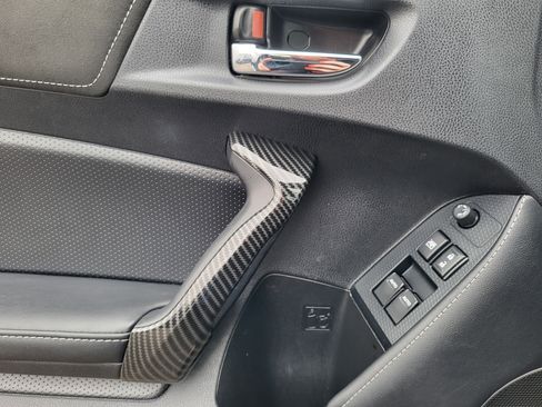 Used 2017 Toyota 86 Base image 22