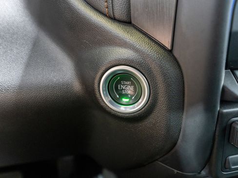 Used 2022 GMC Sierra 2500 AT4 w/ AT4 Preferred Package image 30