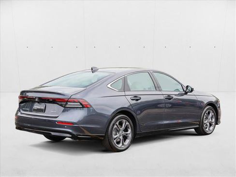 New 2025 Honda Accord EX-L image 5
