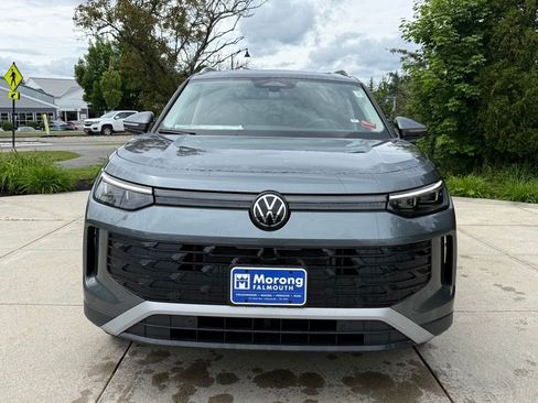New 2026 Volkswagen Tiguan SE AWD/4WD image 3