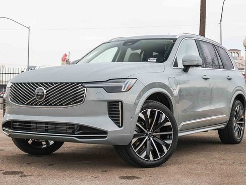 New 2026 Volvo XC90 T8 Ultra image 1