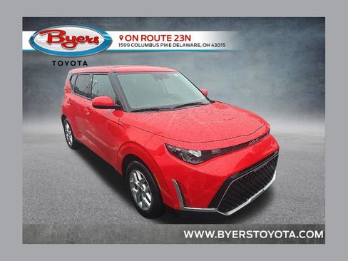 Used 2024 Kia Soul LX w/ Option Group 015 FWD image 1