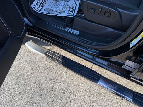 Used 2023 Chevrolet Silverado 1500 LT image 14