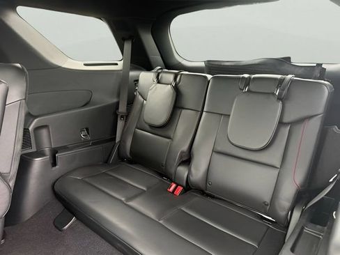 Used 2023 Ford Explorer ST-Line AWD/4WD image 10