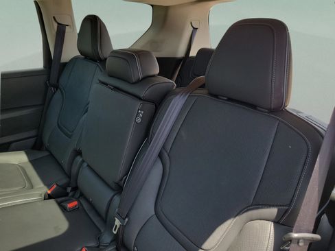 Certified 2025 INFINITI QX80 Luxe RWD image 24