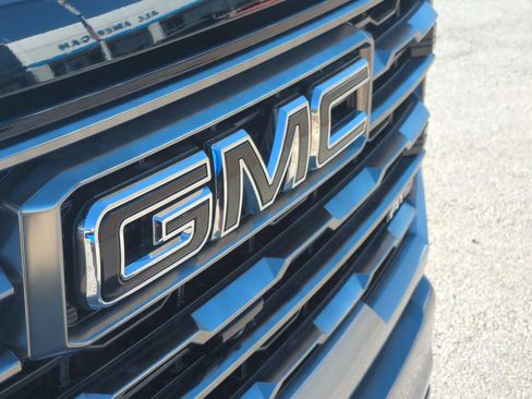 Used 2024 GMC Sierra 2500 AT4 w/ AT4 Premium Plus Package AWD/4WD image 31