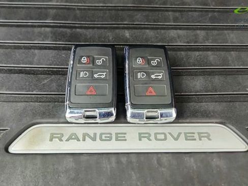 Used 2023 Land Rover Range Rover SE AWD/4WD image 62