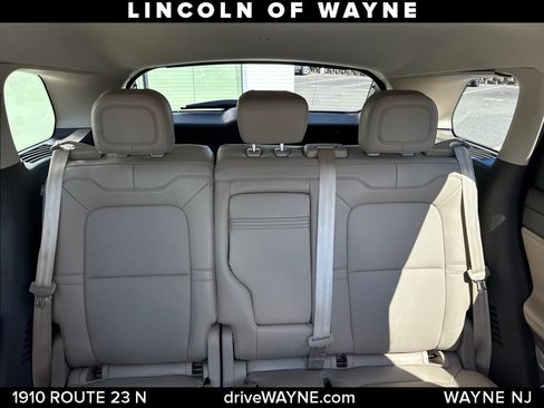 Certified 2022 Lincoln Corsair AWD w/ Equipment Group 101A image 14