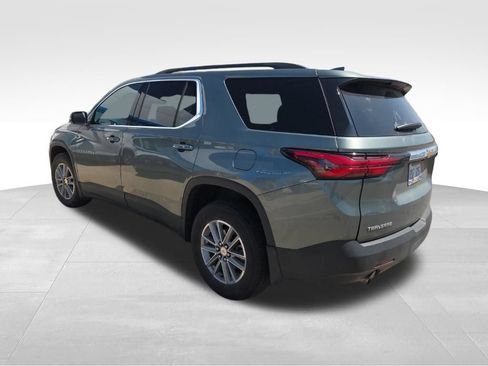 Used 2023 Chevrolet Traverse LT FWD image 6