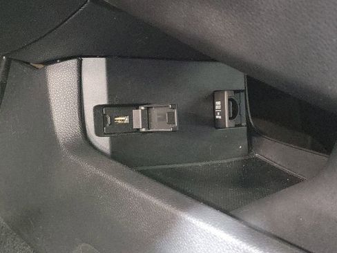 Used 2018 Honda Civic EX image 22