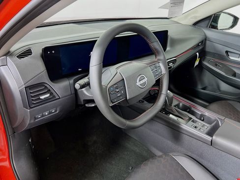 New 2026 Nissan Sentra SR image 8