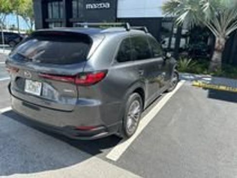 Used 2024 MAZDA CX-90 3.3 Turbo w/ Preferred Package AWD/4WD image 4